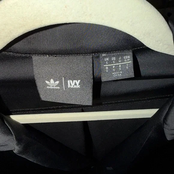 Adidas Ivy Park Collab Shirt - Picture 2 of 7